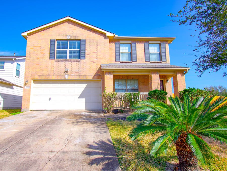 Property photo for 15602 Waumsley Way, Sugar Land, TX