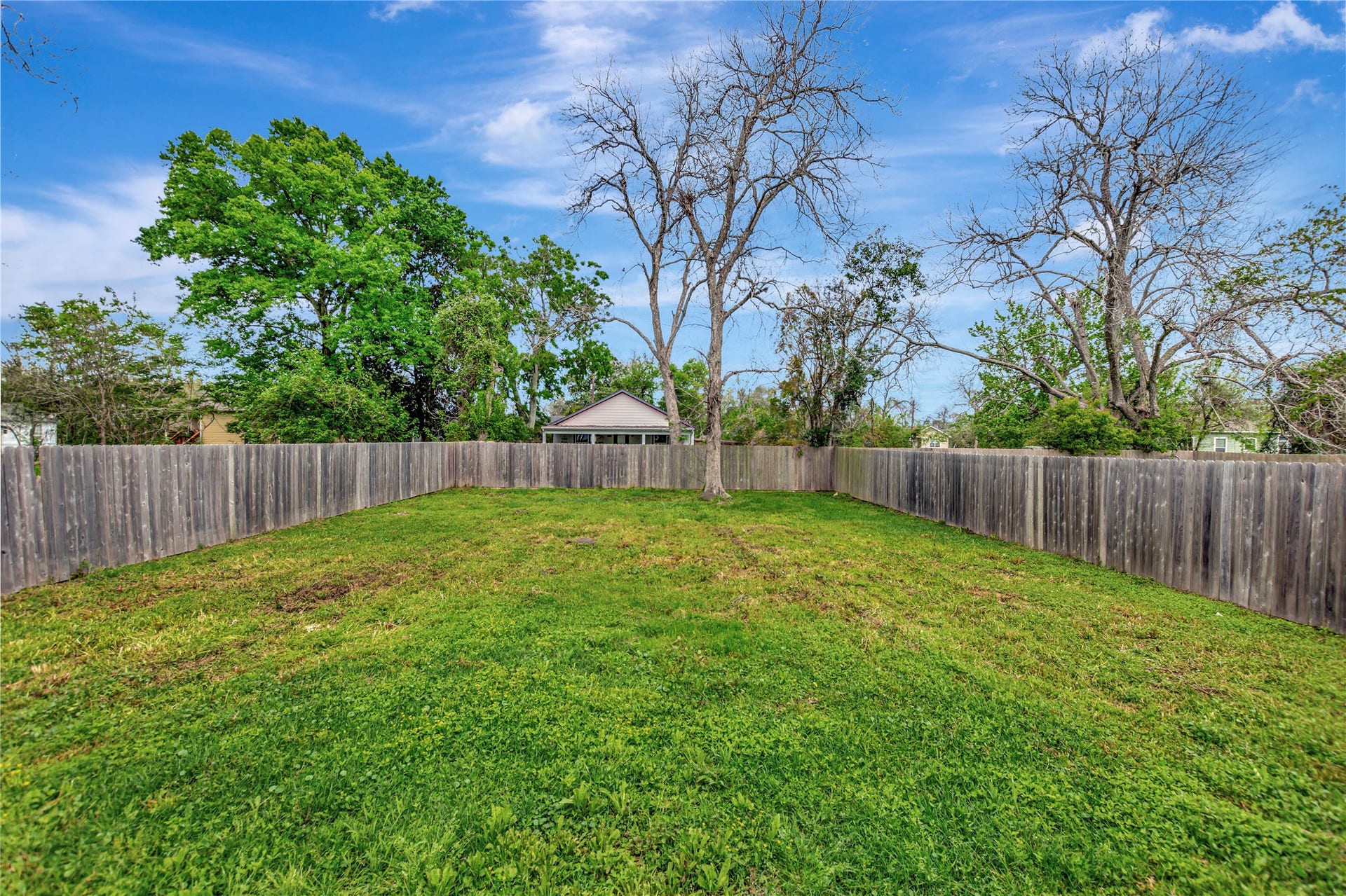 2030 Rosalee Street, La Marque, TX 77568 2030 Rosalee Street, La Marque, TX 77568