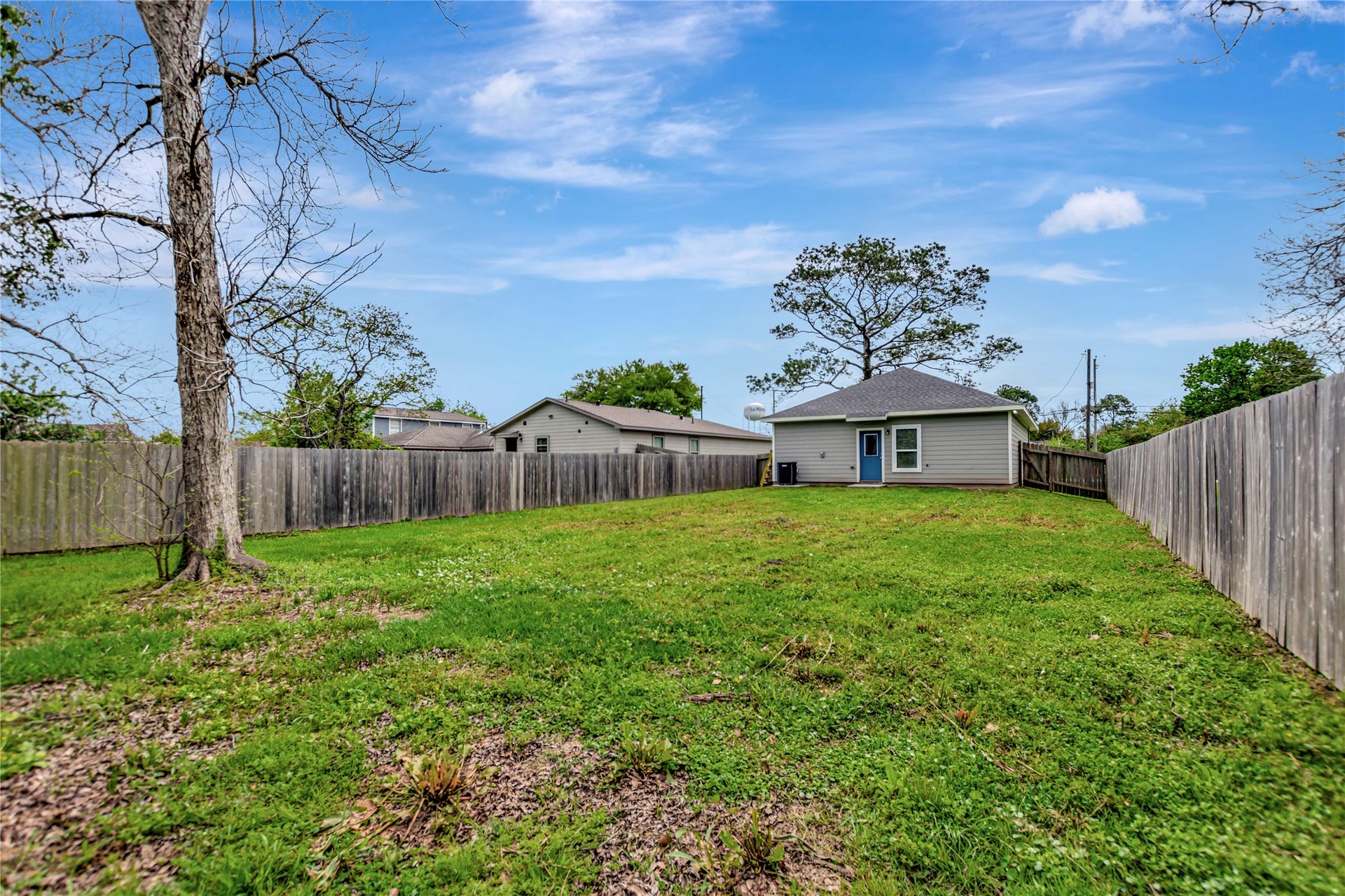 2030 Rosalee Street, La Marque, TX 77568 2030 Rosalee Street, La Marque, TX 77568