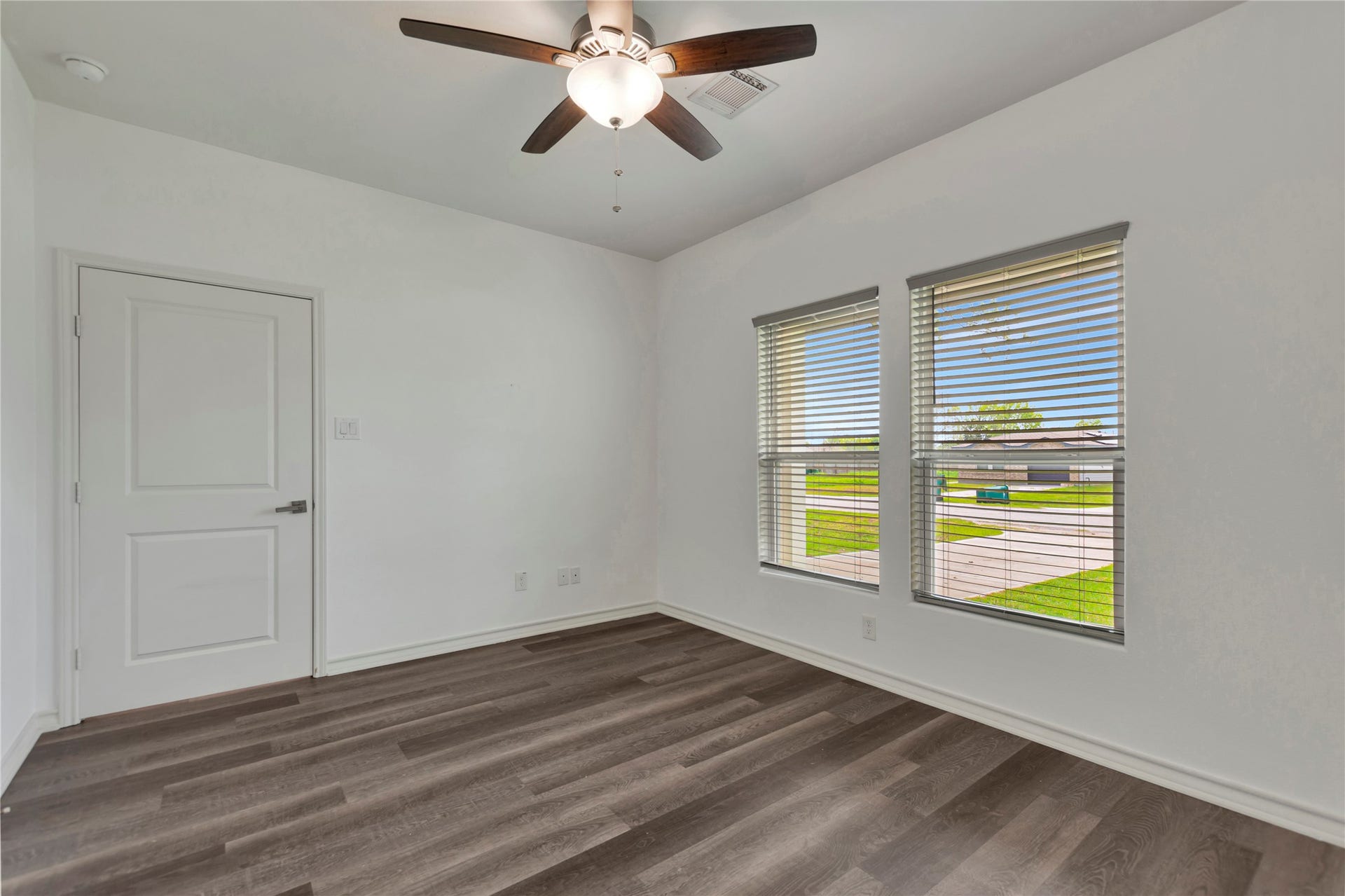 2030 Rosalee Street, La Marque, TX 77568 2030 Rosalee Street, La Marque, TX 77568