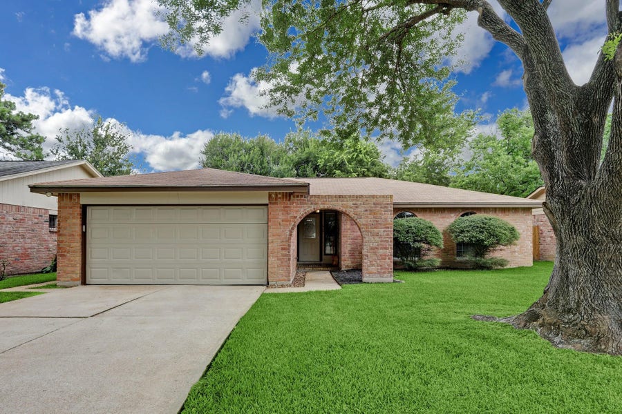 Property photo for 8502 Snowbank Drive, Houston, TX