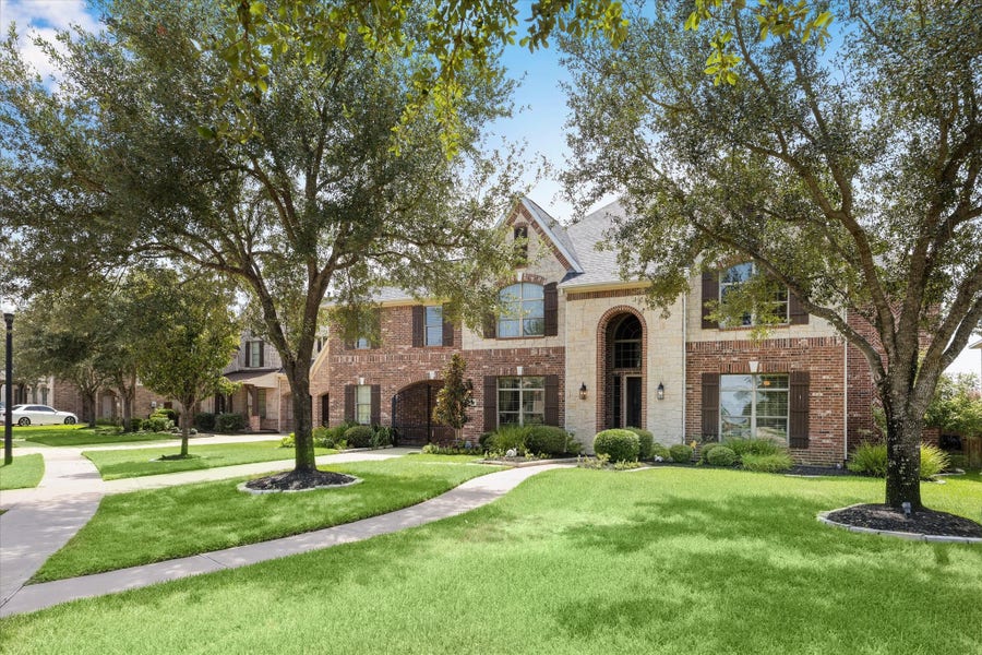 Property photo for 9119 Brownwood Bend Court, Cypress, TX