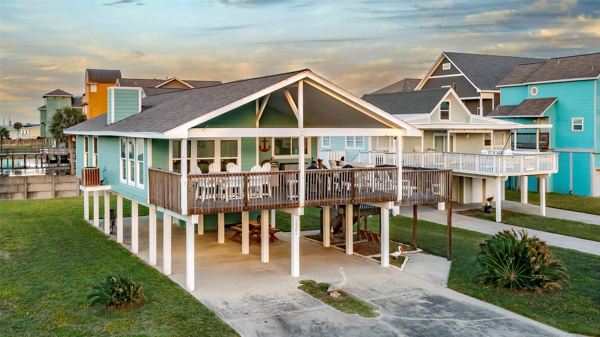 16906 Beachcomber Drive, Jamaica Beach, TX 77554 16906 Beachcomber Drive, Jamaica Beach, TX 77554