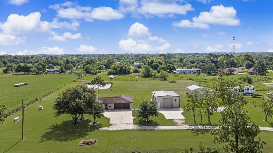Property photo for 5717 Avenue U Street, Santa Fe, TX