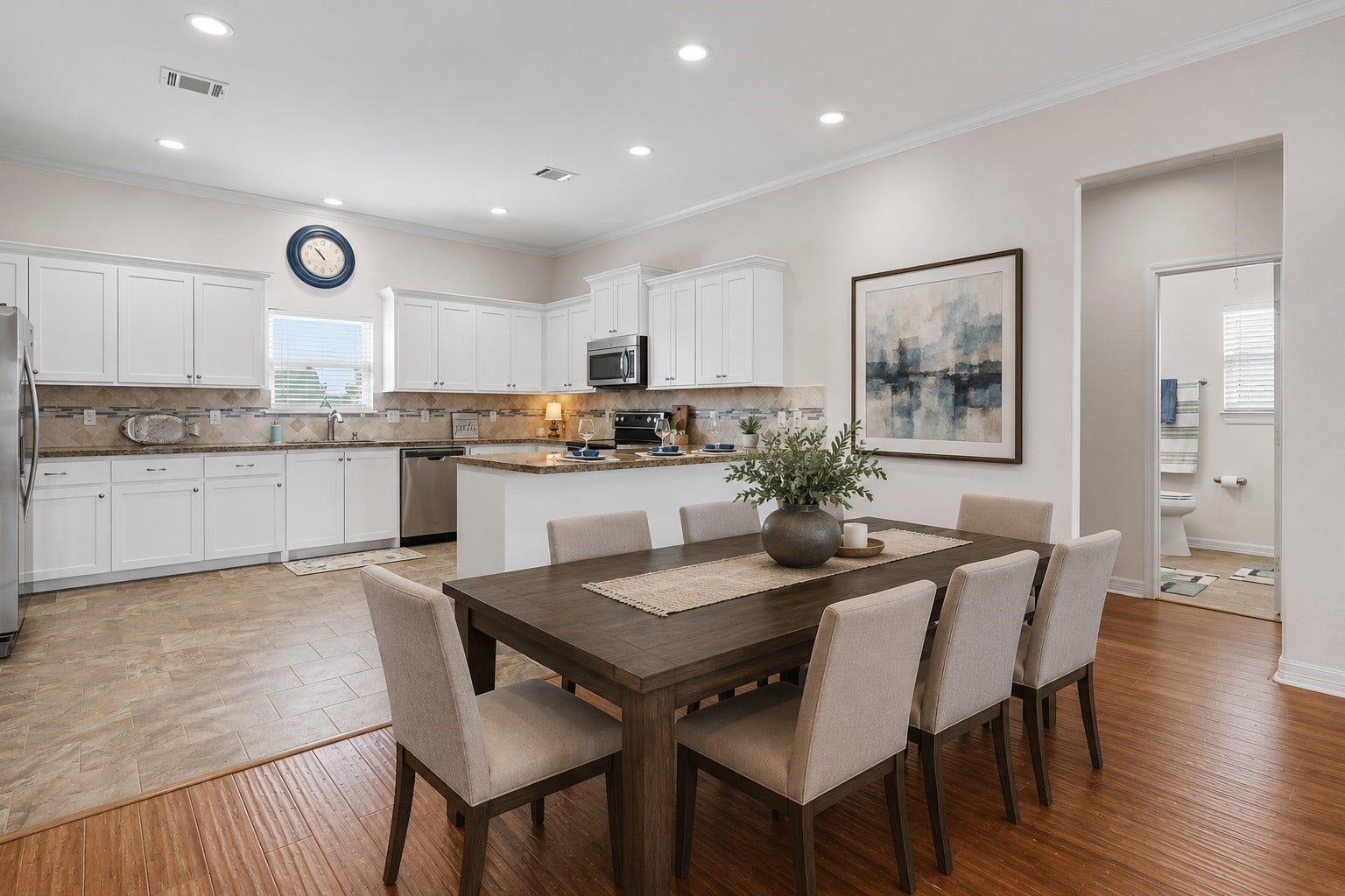 437 Pompano Street, Bayou Vista, TX 77563 Virtually staged dining