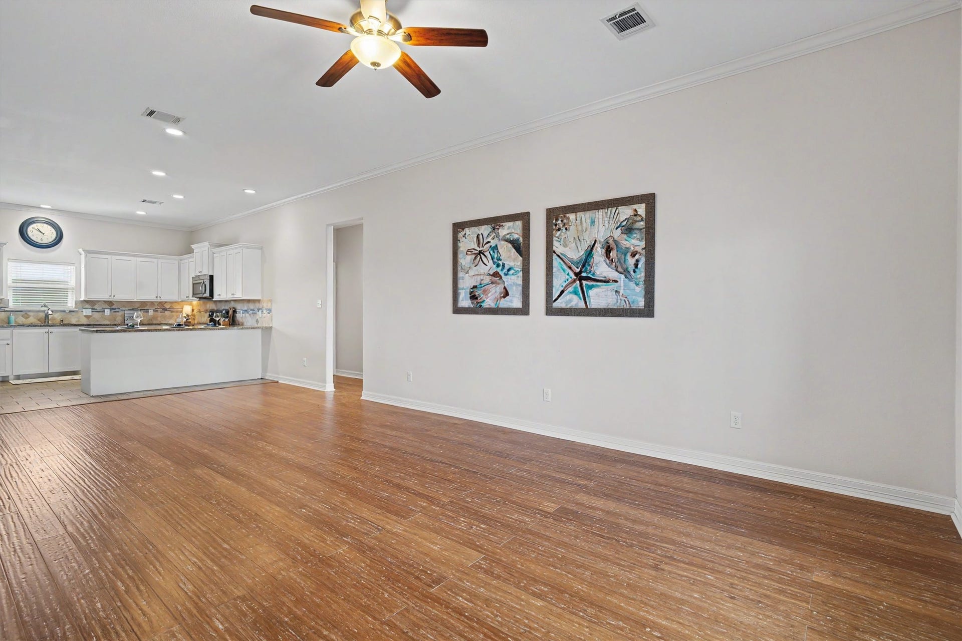 437 Pompano Street, Bayou Vista, TX 77563 The living area is very large to accommodate multiple seating areas and furnishings. The living area overlooks the waterfront