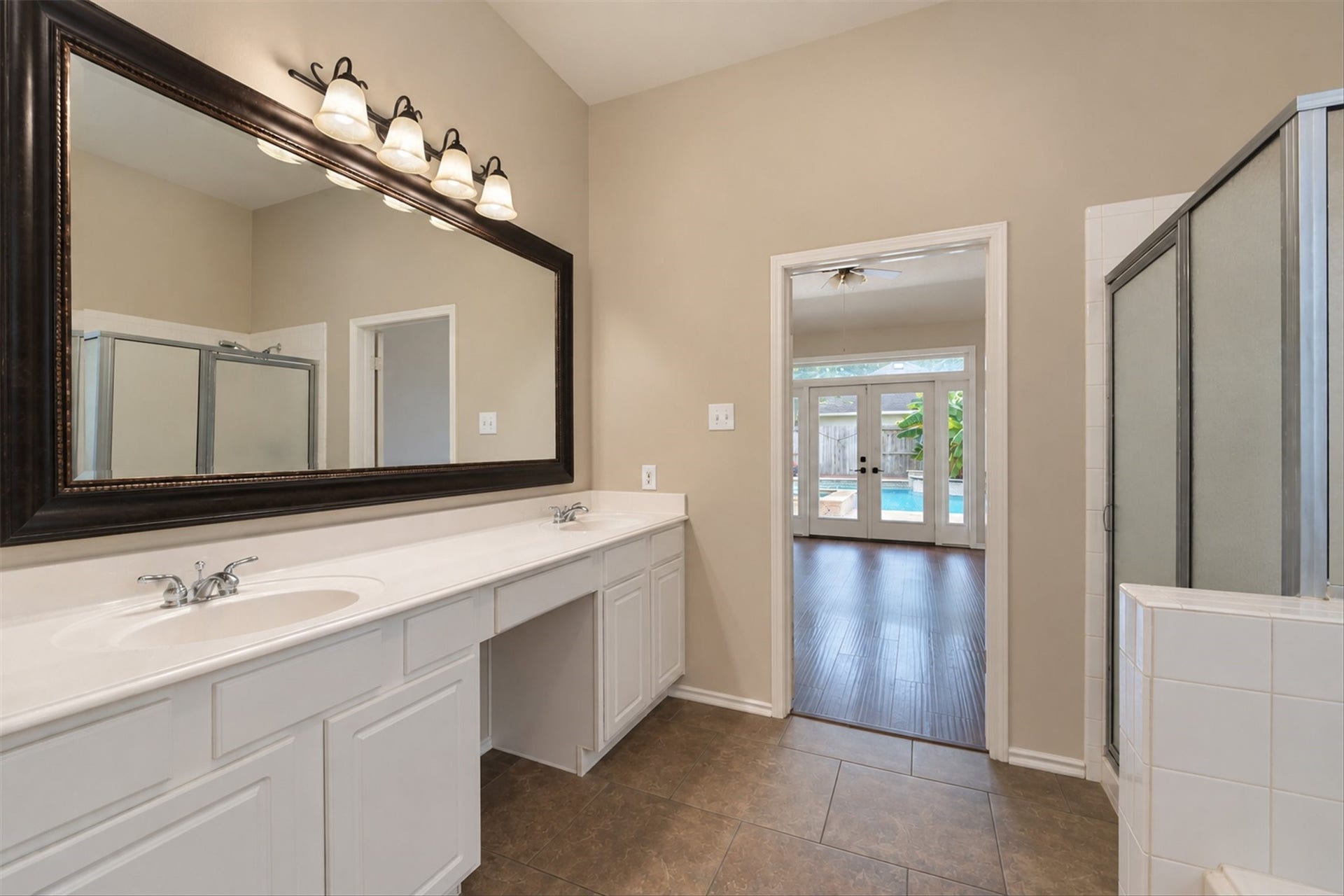 11707 River Vine Court, Tomball, TX 77377 Primary Bathroom