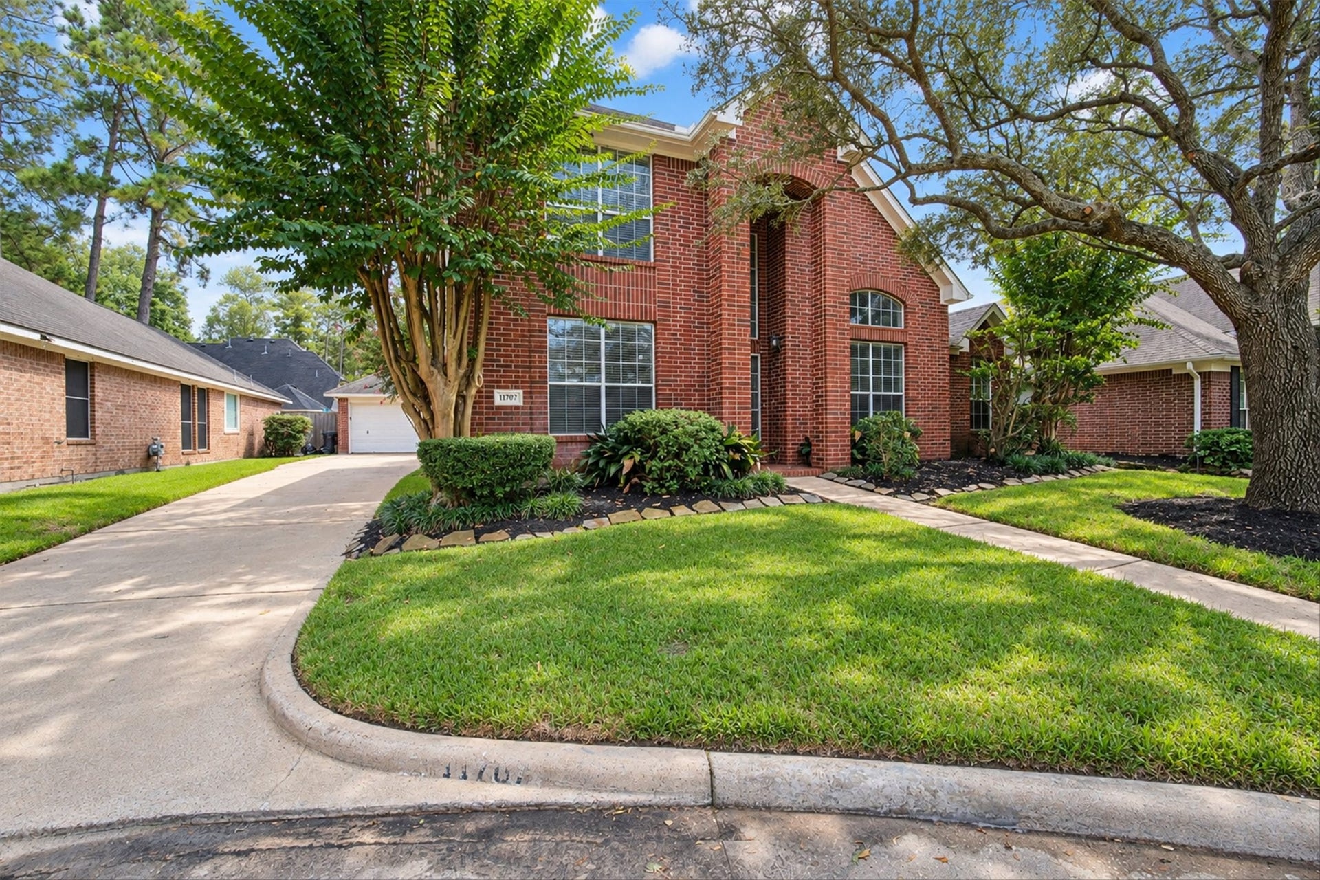 11707 River Vine Court, Tomball, TX 77377 11707 River Vine Court, Tomball, TX 77377
