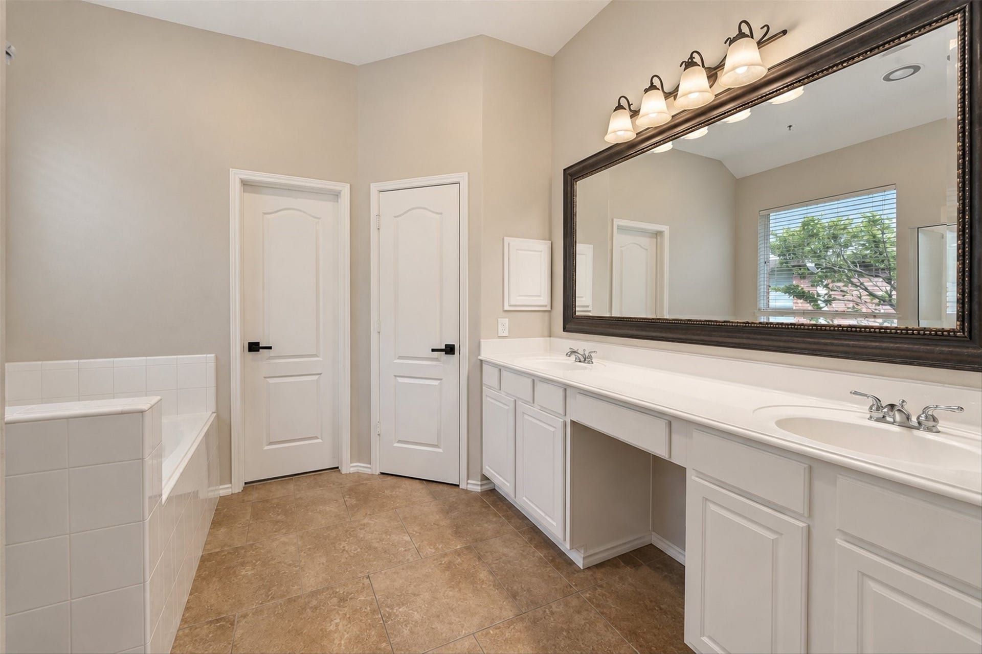 11707 River Vine Court, Tomball, TX 77377 11707 River Vine Court, Tomball, TX 77377