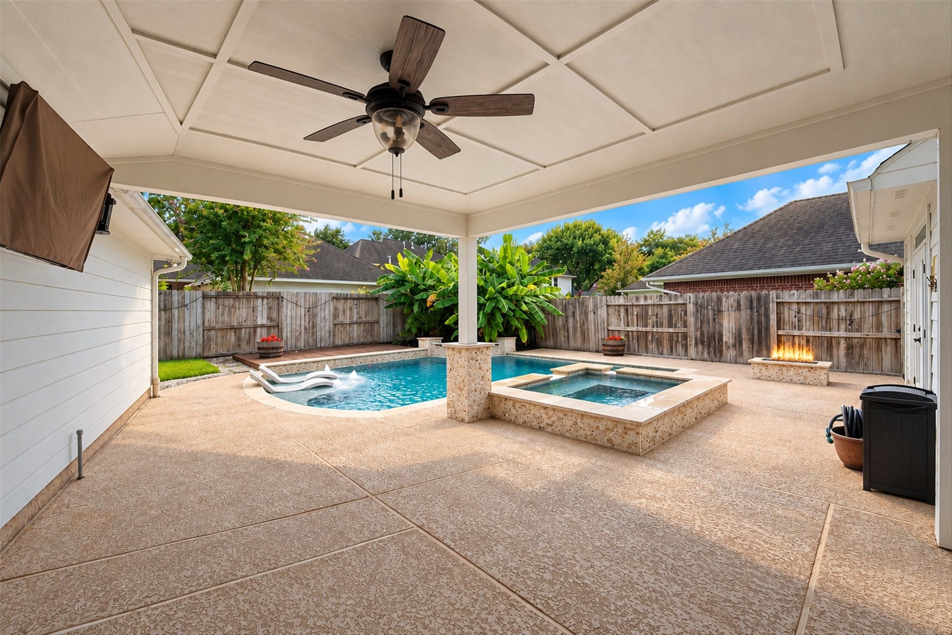 11707 River Vine Court, Tomball, TX 77377 11707 River Vine Court, Tomball, TX 77377