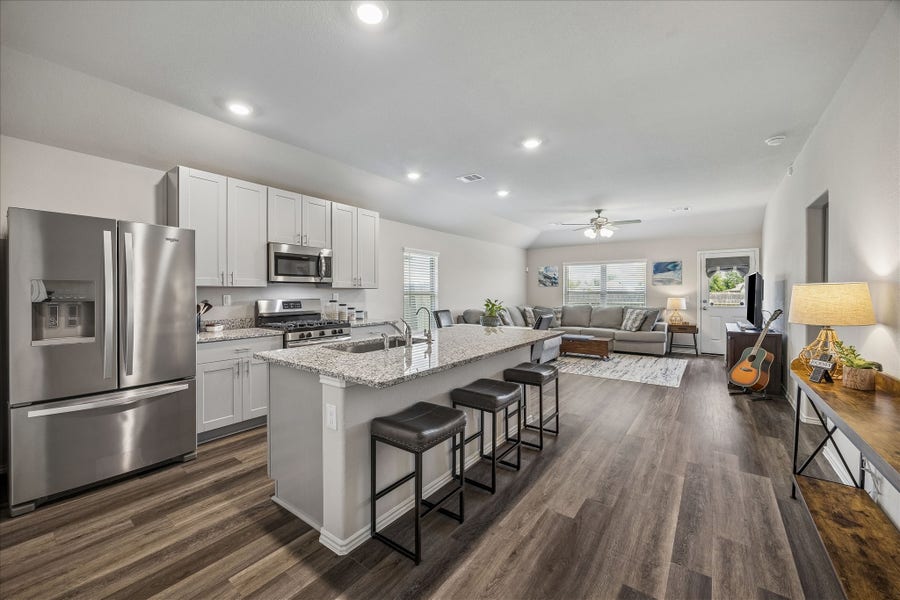 Property photo for 305 Cumberland Forest Drive, Magnolia, TX
