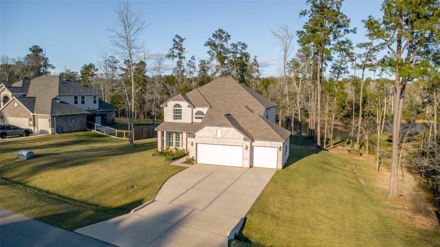 Property photo for 11731 Oakwood Ranch Drive, Willis, TX