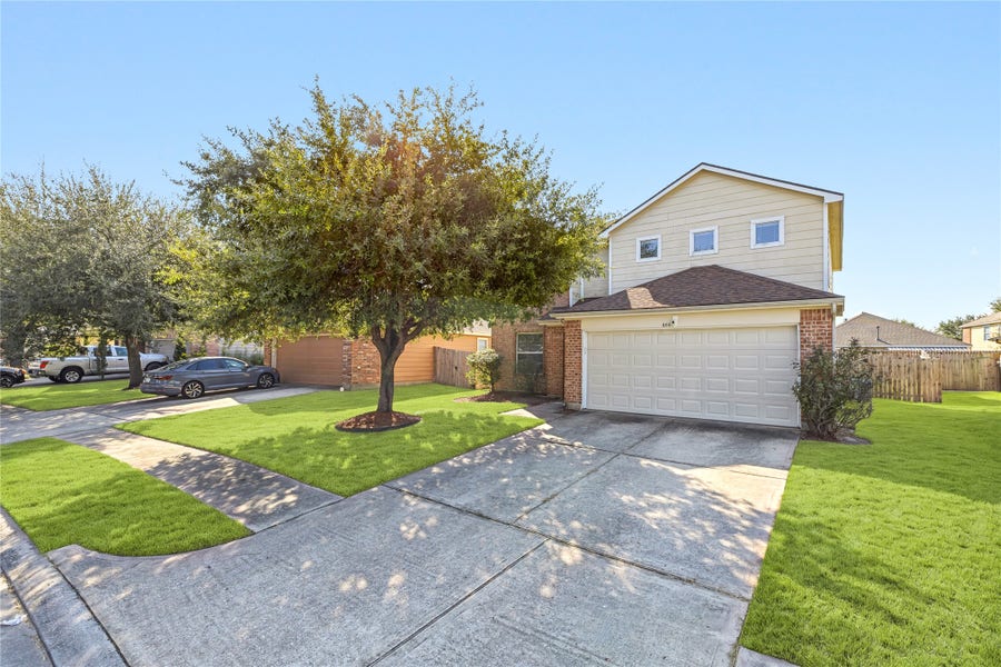 Property photo for 606 Kiley Drive, Houston, TX