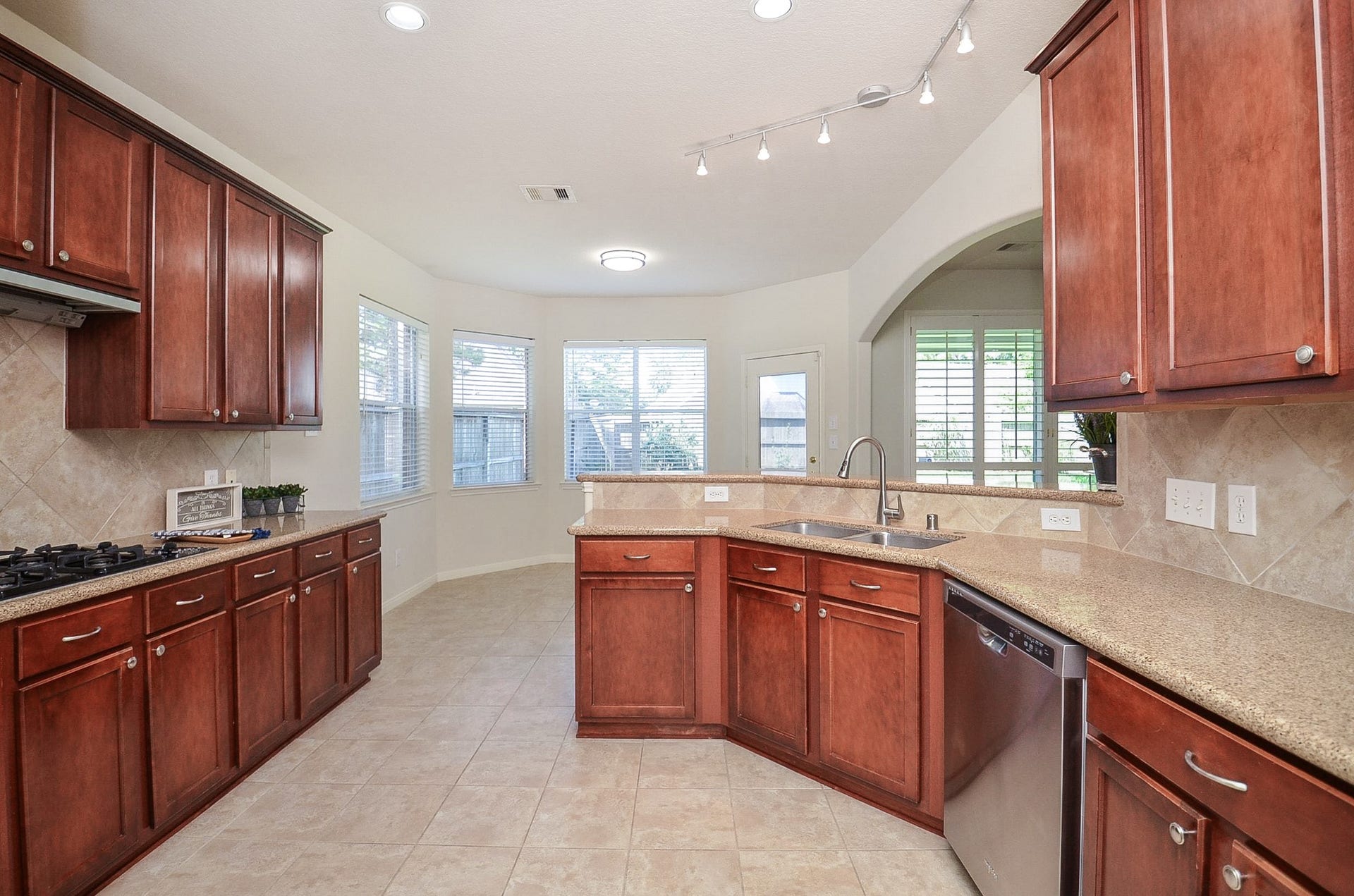4746 Autumn Orchard Lane, Katy, TX 77494 Kitchen
