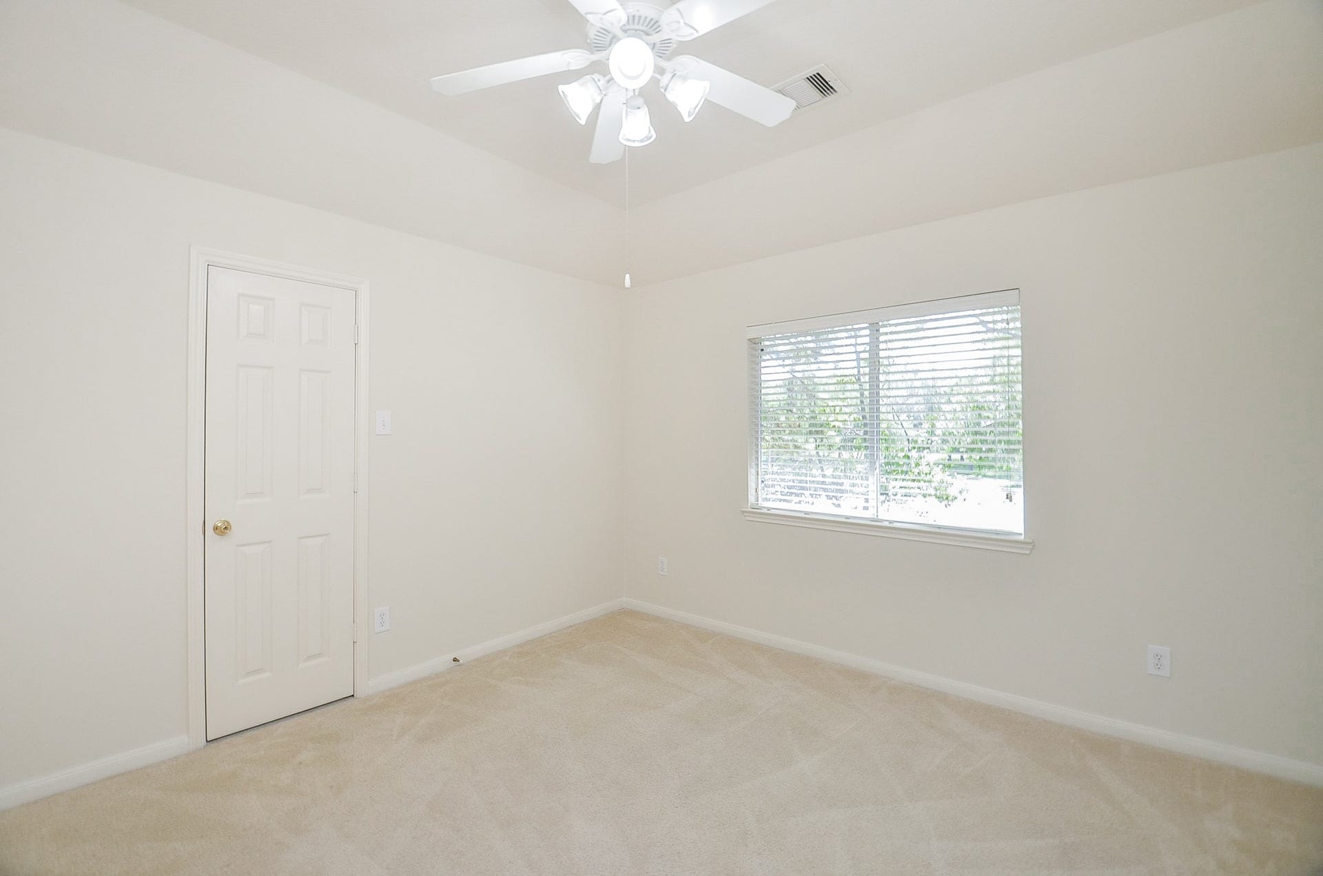 4746 Autumn Orchard Lane, Katy, TX 77494 Experience the serene charm of the second bedroom two.