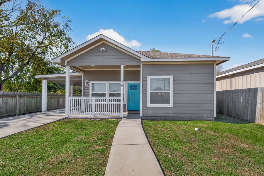 Property photo for 920 Kellogg Street, Houston, TX