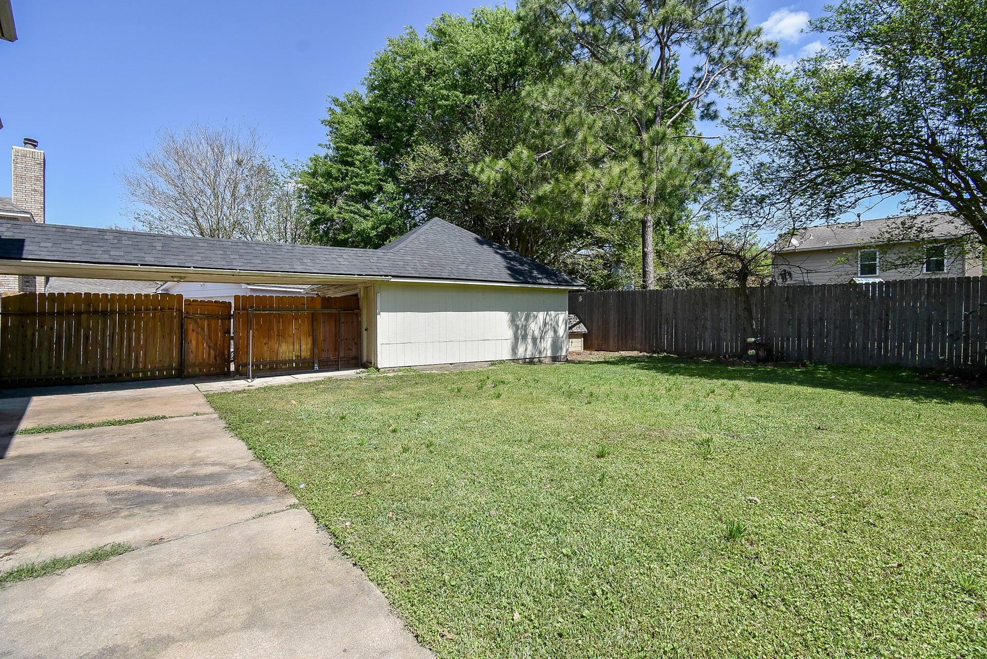 4311 Glen Avon Drive, Pasadena, TX 77505 4311 Glen Avon Drive, Pasadena, TX 77505