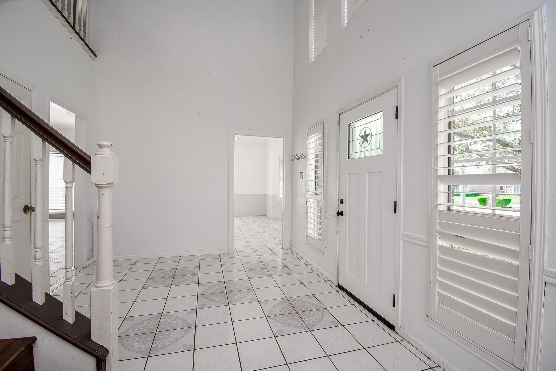 4311 Glen Avon Drive, Pasadena, TX 77505 4311 Glen Avon Drive, Pasadena, TX 77505