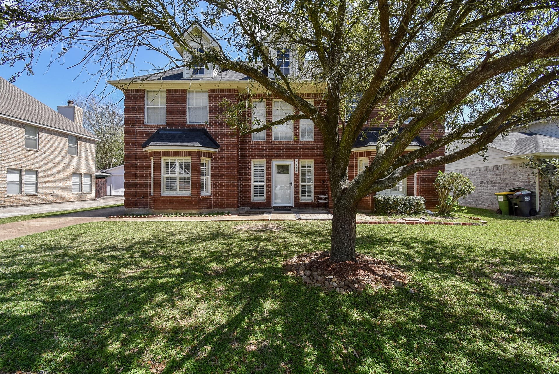 4311 Glen Avon Drive, Pasadena, TX 77505 4311 Glen Avon Drive, Pasadena, TX 77505