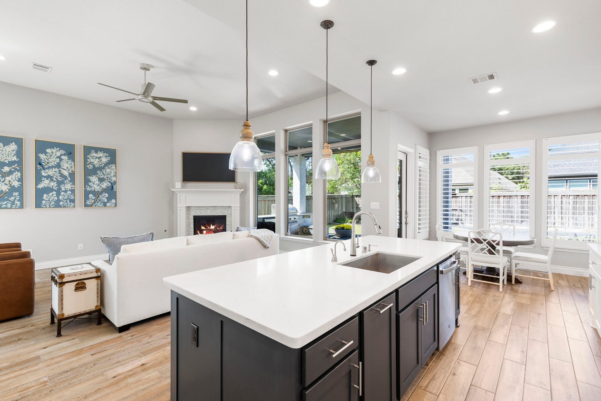 28309 Sterling Oak Drive, Spring, TX 77386 28309 Sterling Oak Drive, Spring, TX 77386