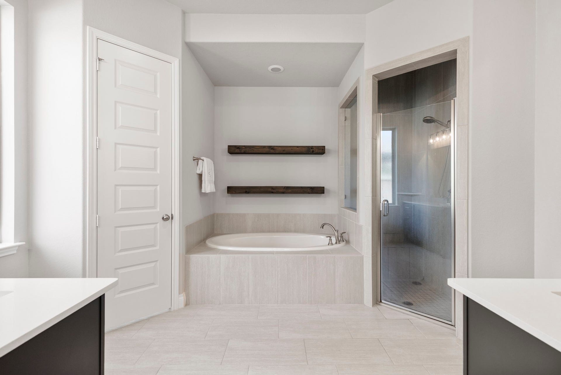 28309 Sterling Oak Drive, Spring, TX 77386 28309 Sterling Oak Drive, Spring, TX 77386