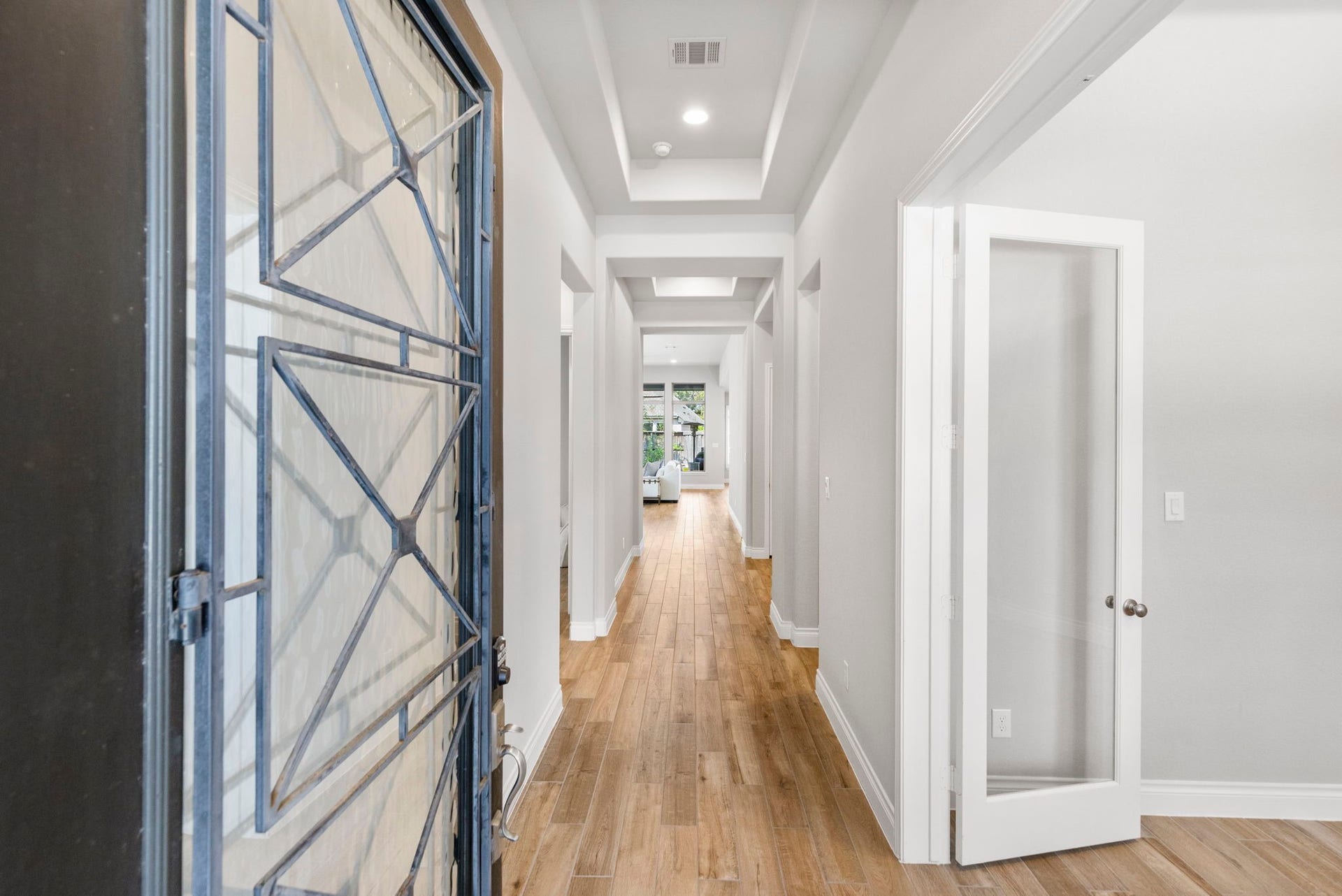 28309 Sterling Oak Drive, Spring, TX 77386 28309 Sterling Oak Drive, Spring, TX 77386