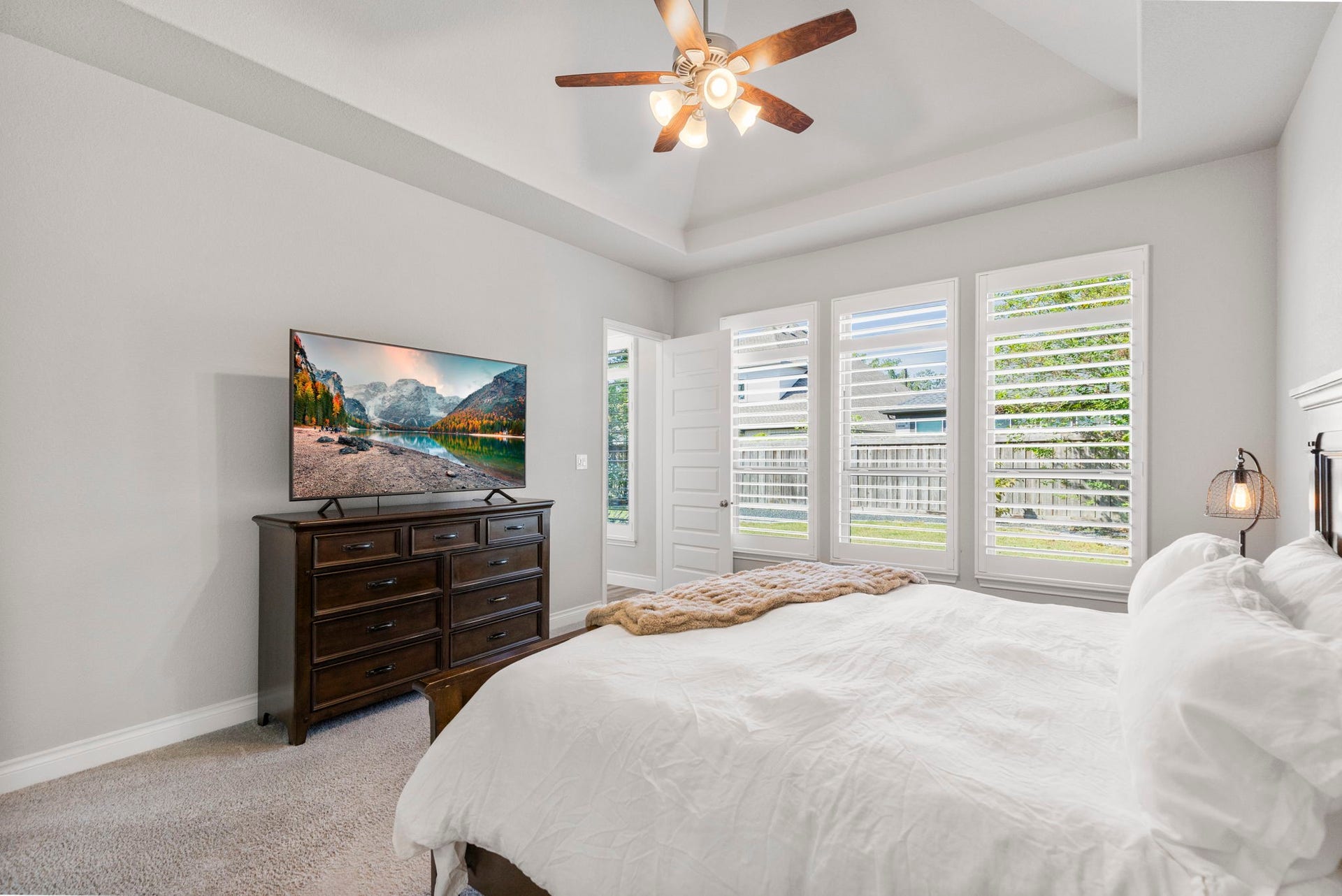 28309 Sterling Oak Drive, Spring, TX 77386 28309 Sterling Oak Drive, Spring, TX 77386