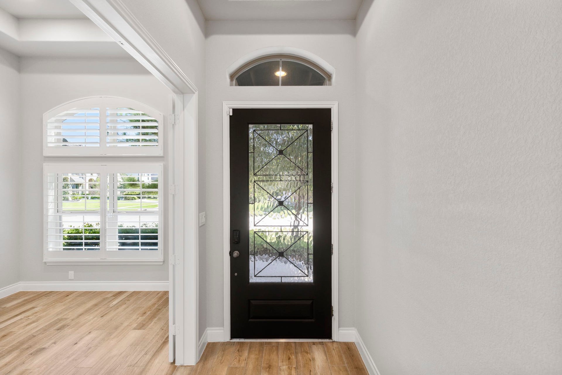28309 Sterling Oak Drive, Spring, TX 77386 28309 Sterling Oak Drive, Spring, TX 77386