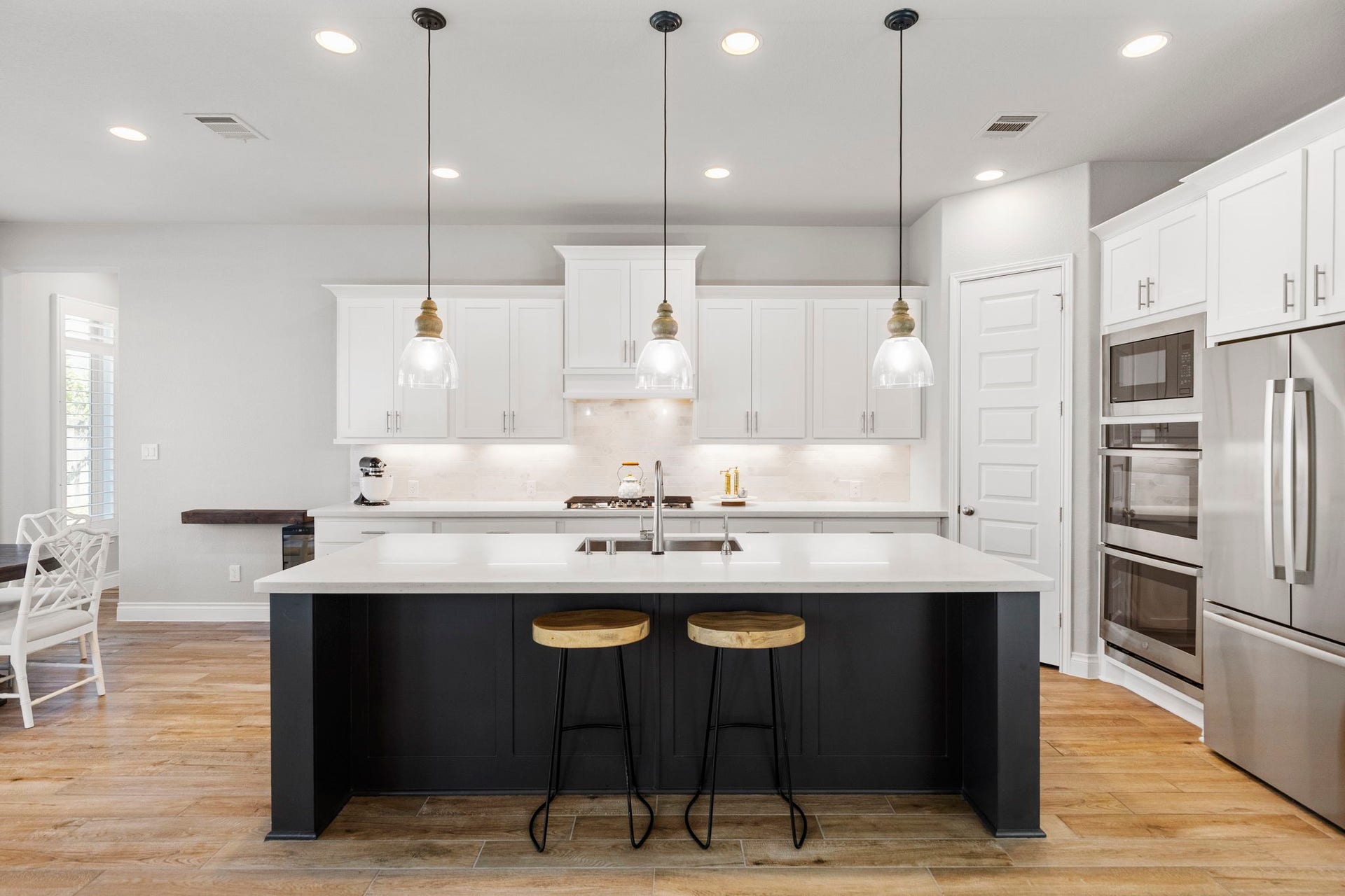 28309 Sterling Oak Drive, Spring, TX 77386 28309 Sterling Oak Drive, Spring, TX 77386