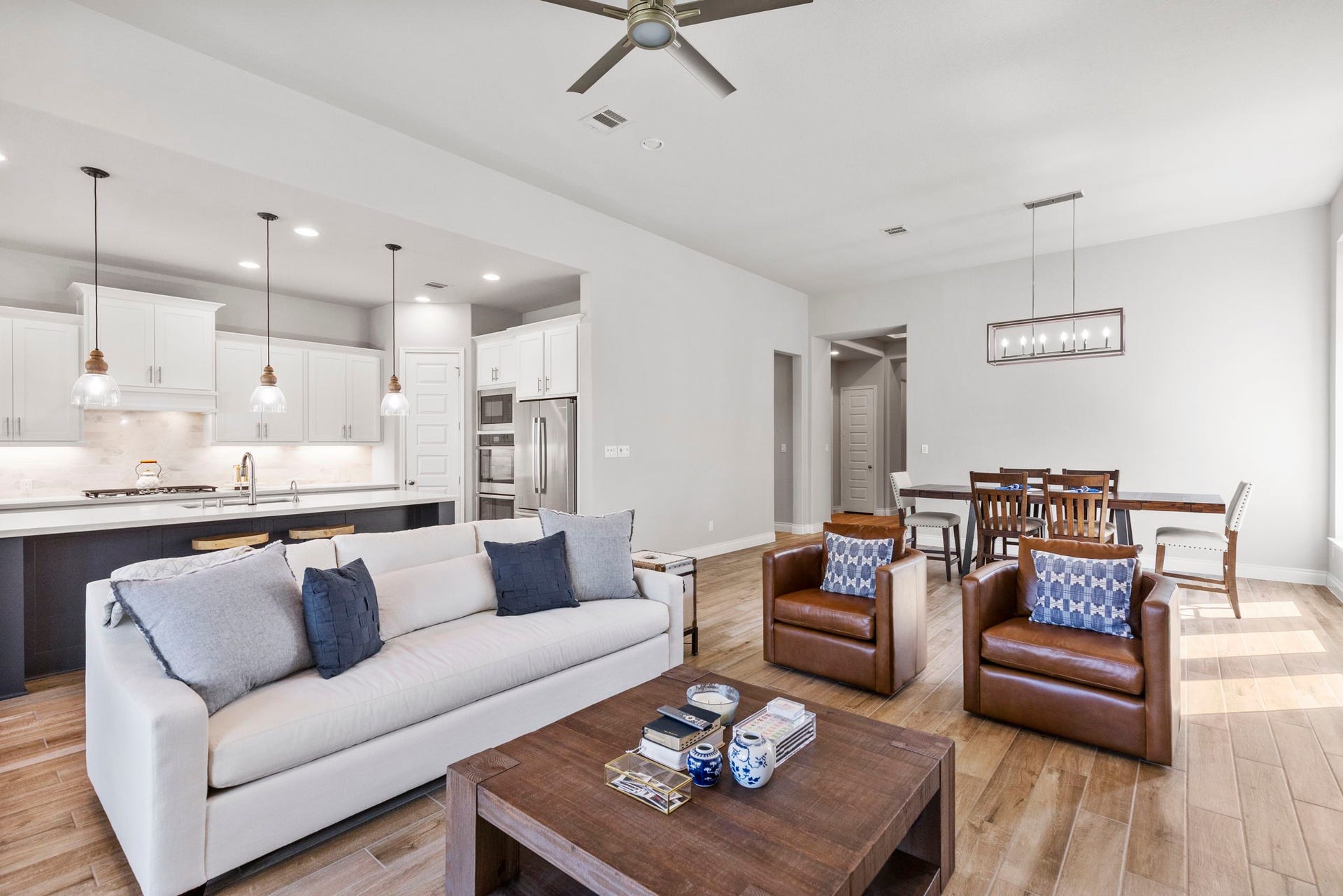 28309 Sterling Oak Drive, Spring, TX 77386 28309 Sterling Oak Drive, Spring, TX 77386