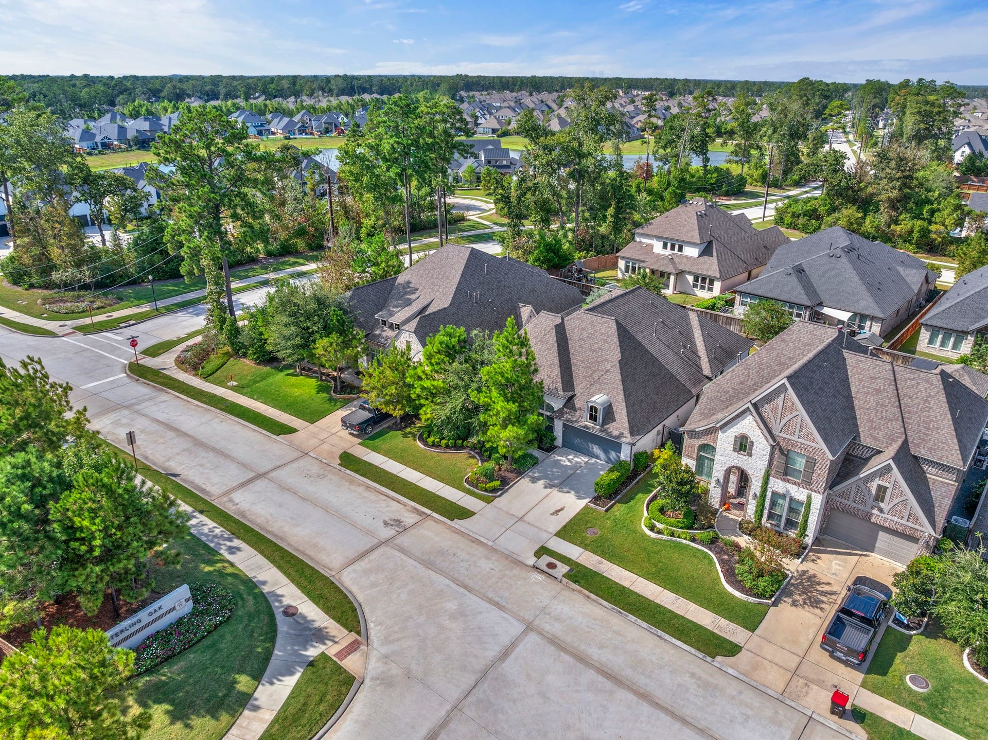 28309 Sterling Oak Drive, Spring, TX 77386 28309 Sterling Oak Drive, Spring, TX 77386