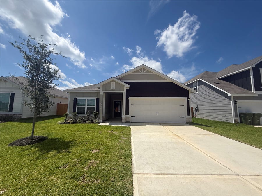 Property photo for 10351 Red Cardinal Drive, Cleveland, TX