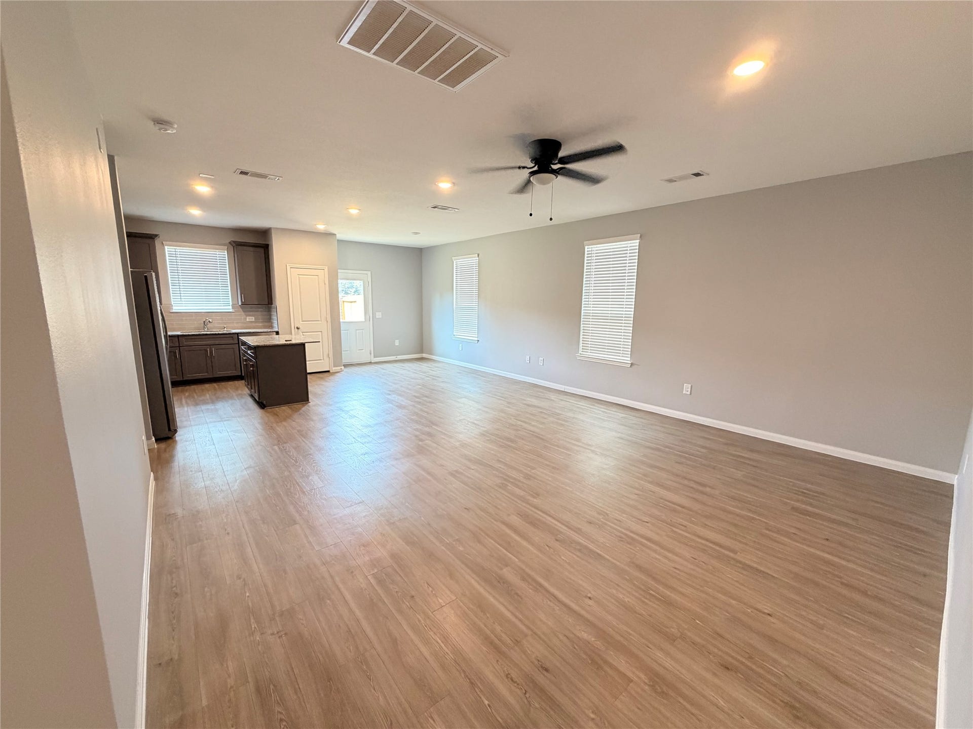 25619 Balsamroot Drive, Magnolia, TX 77355