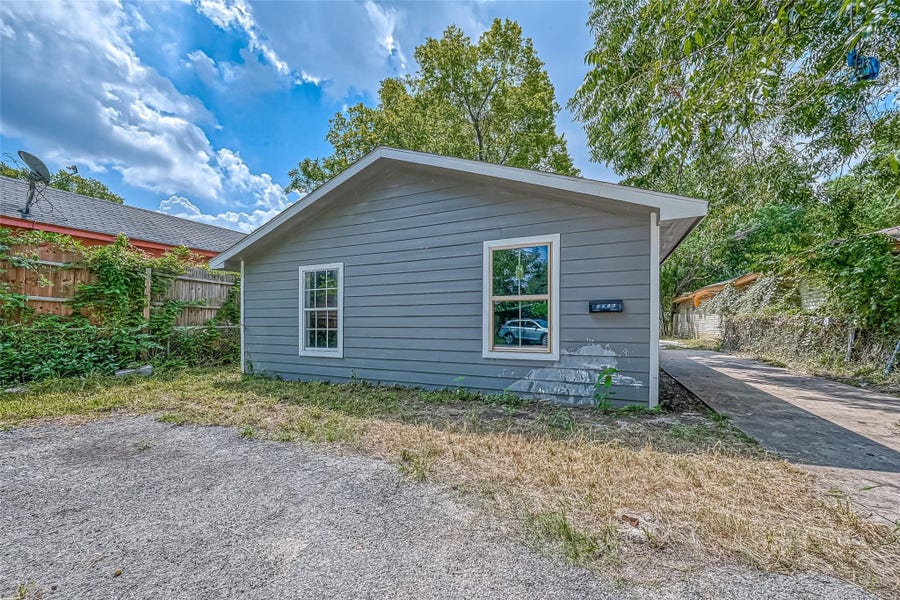 Property photo for 4416 Quitman Street, Houston, TX