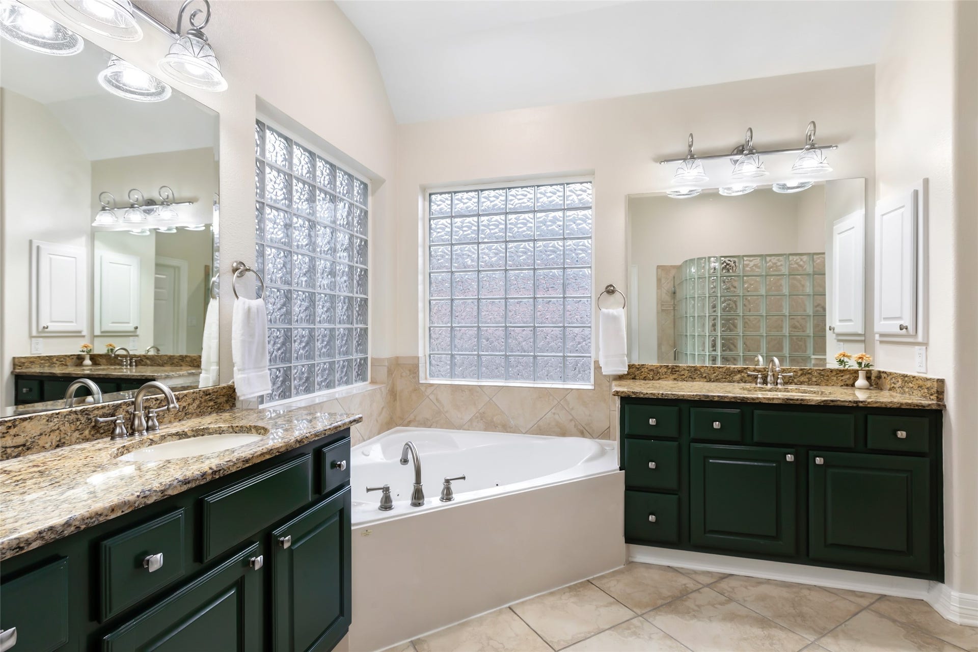 17302 Pipestone Point Court, Humble, TX 77346 17302 Pipestone Point Court, Humble, TX 77346