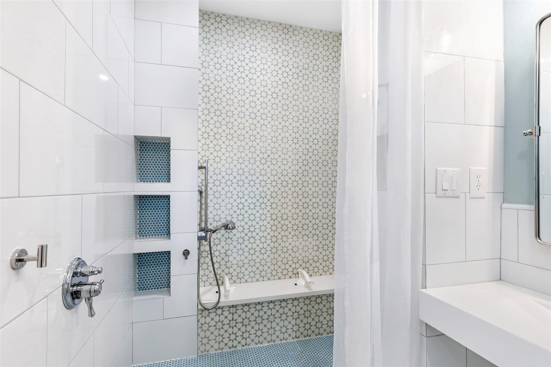 17302 Pipestone Point Court, Humble, TX 77346 17302 Pipestone Point Court, Humble, TX 77346