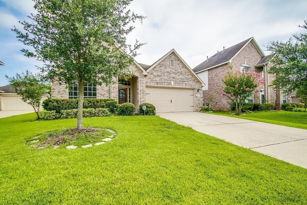 16802 Village View Trail, Sugar Land, TX 77498