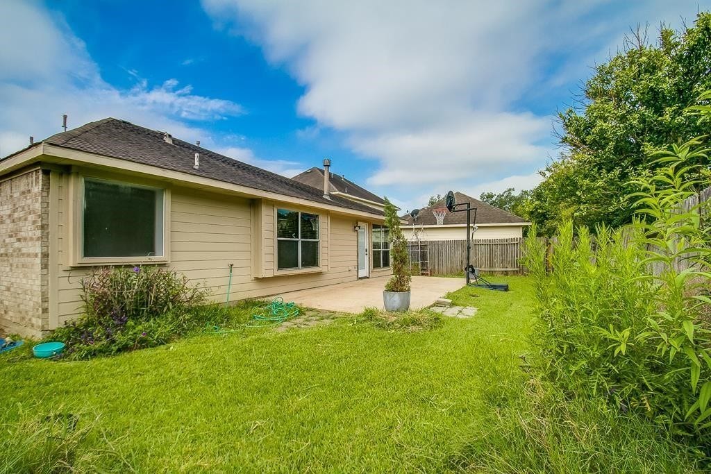 16802 Village View Trail, Sugar Land, TX 77498