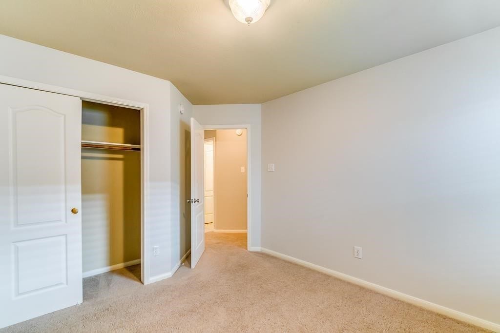 16802 Village View Trail, Sugar Land, TX 77498
