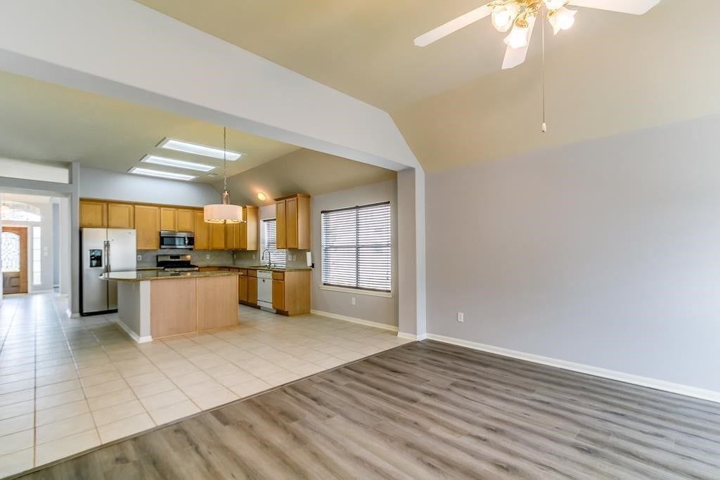 16802 Village View Trail, Sugar Land, TX 77498