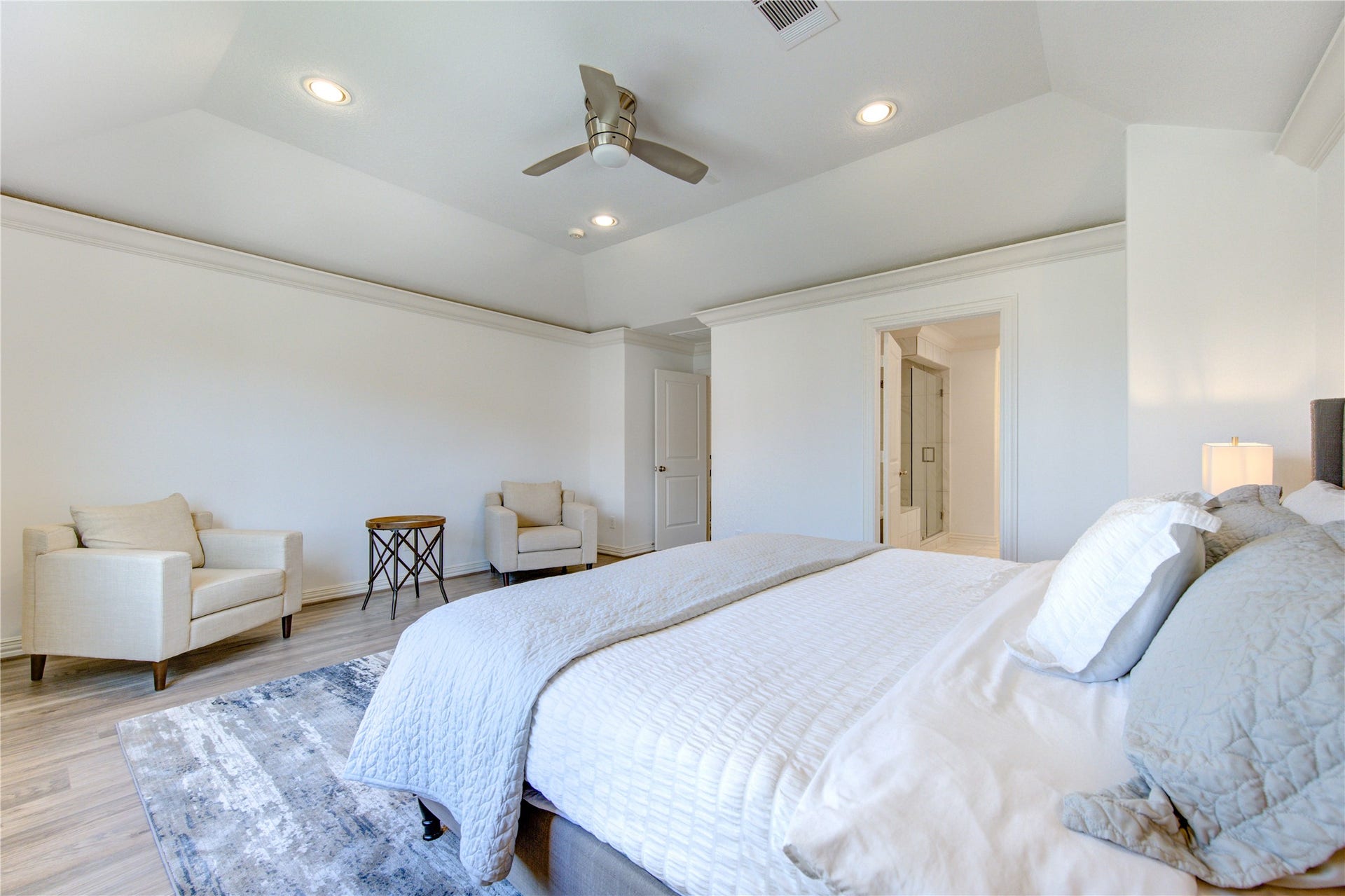 13605 Teal Bluff Lane, Houston, TX 77077