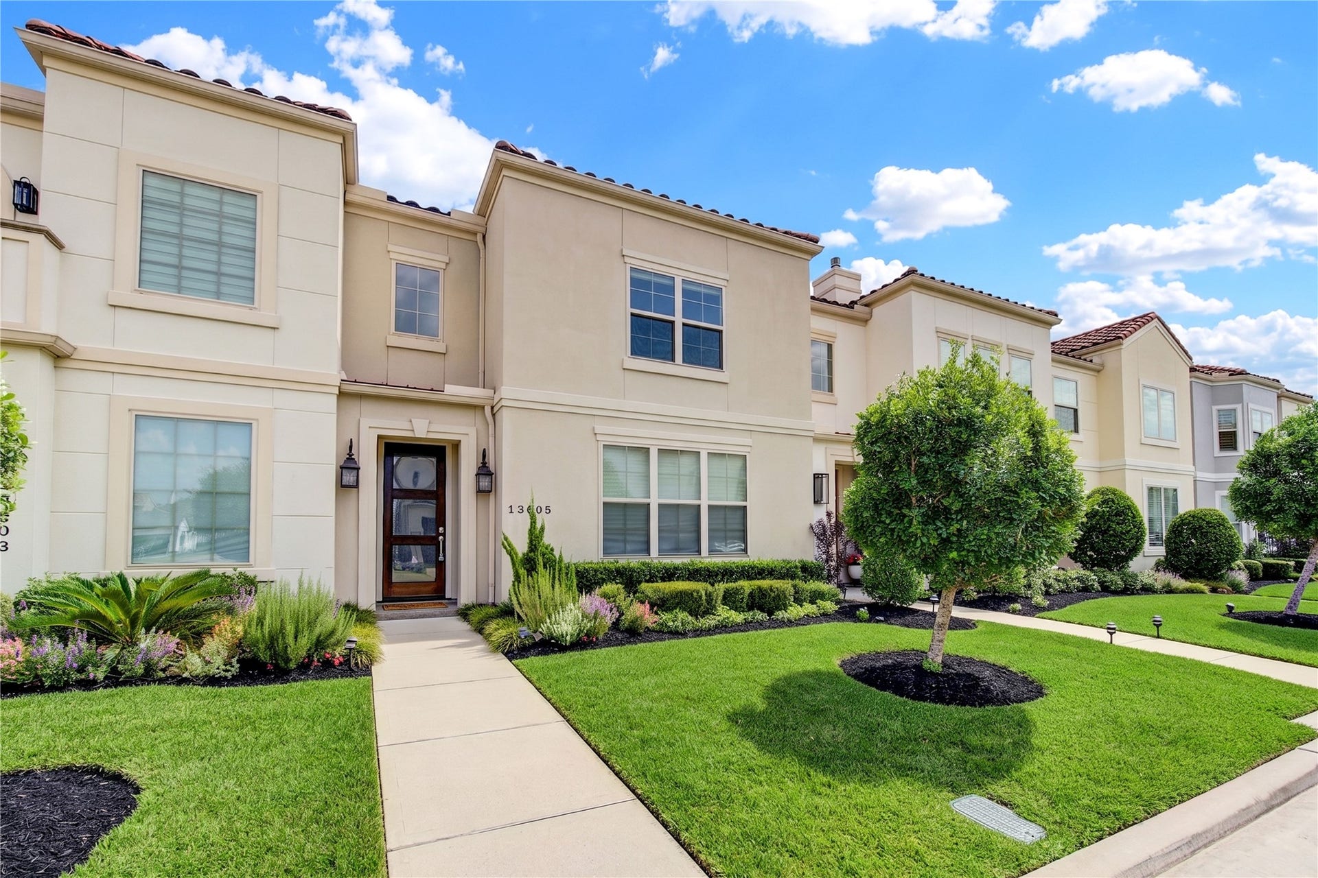 13605 Teal Bluff Lane, Houston, TX 77077