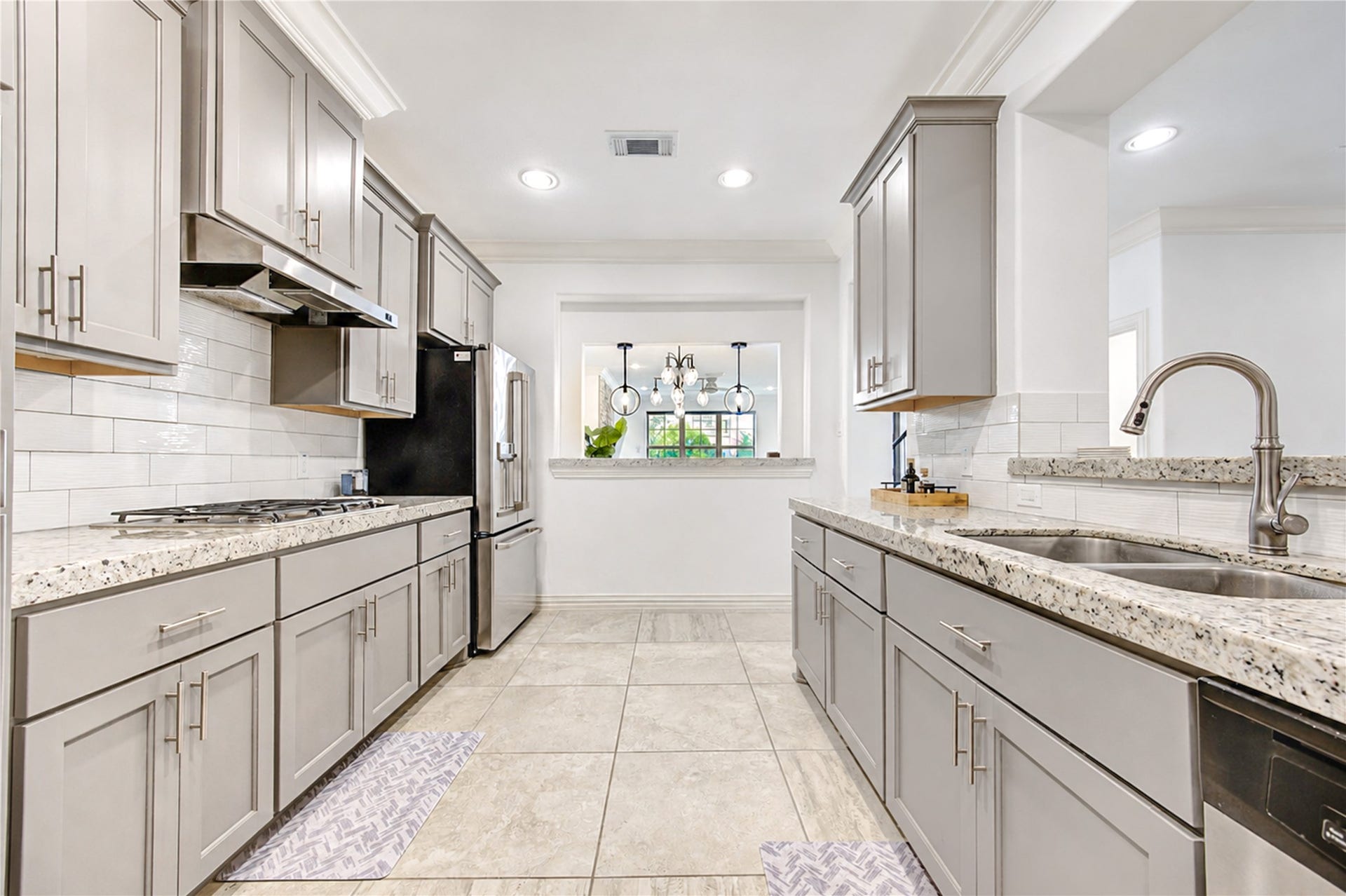 13605 Teal Bluff Lane, Houston, TX 77077