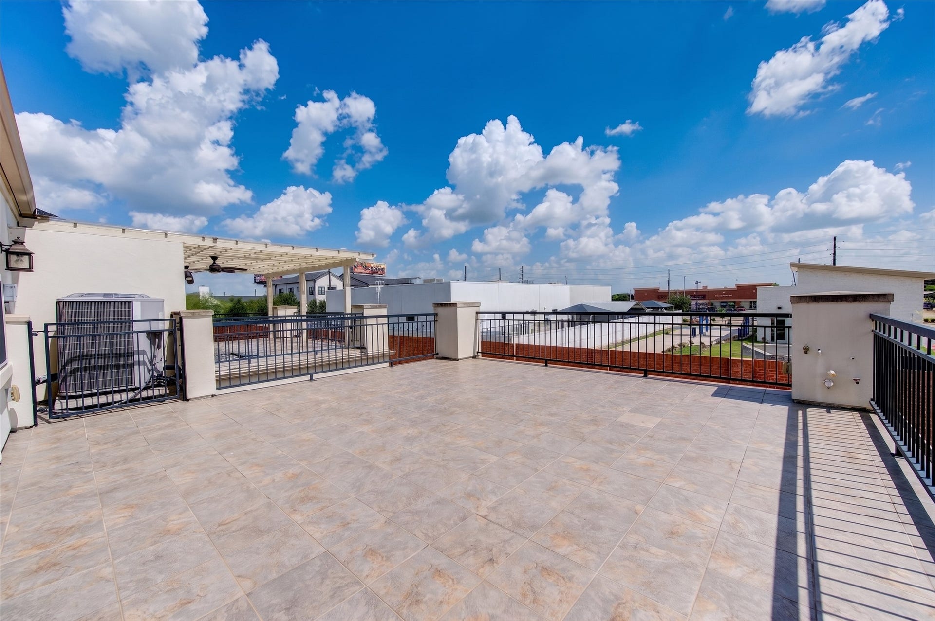 13605 Teal Bluff Lane, Houston, TX 77077