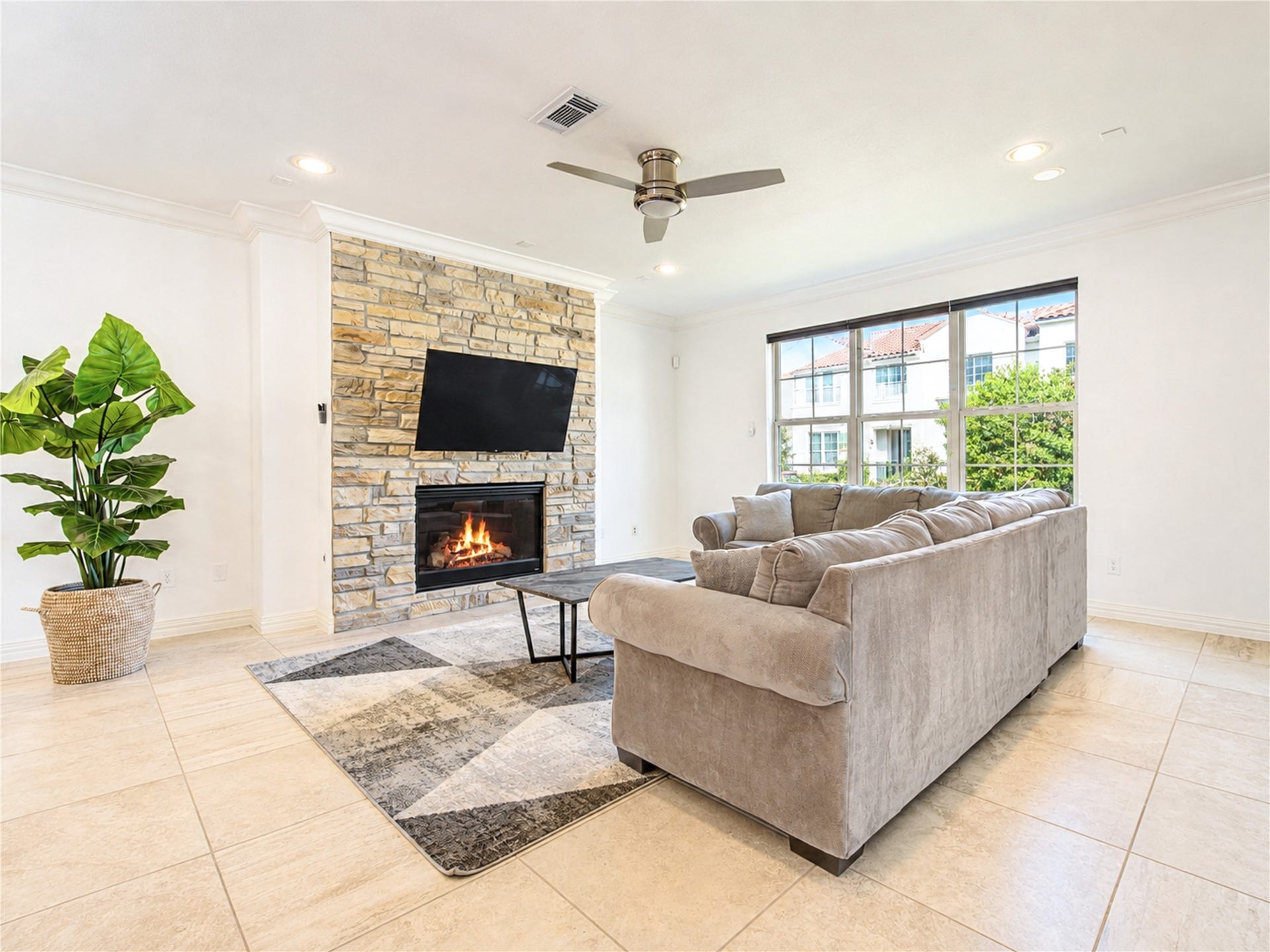 13605 Teal Bluff Lane, Houston, TX 77077