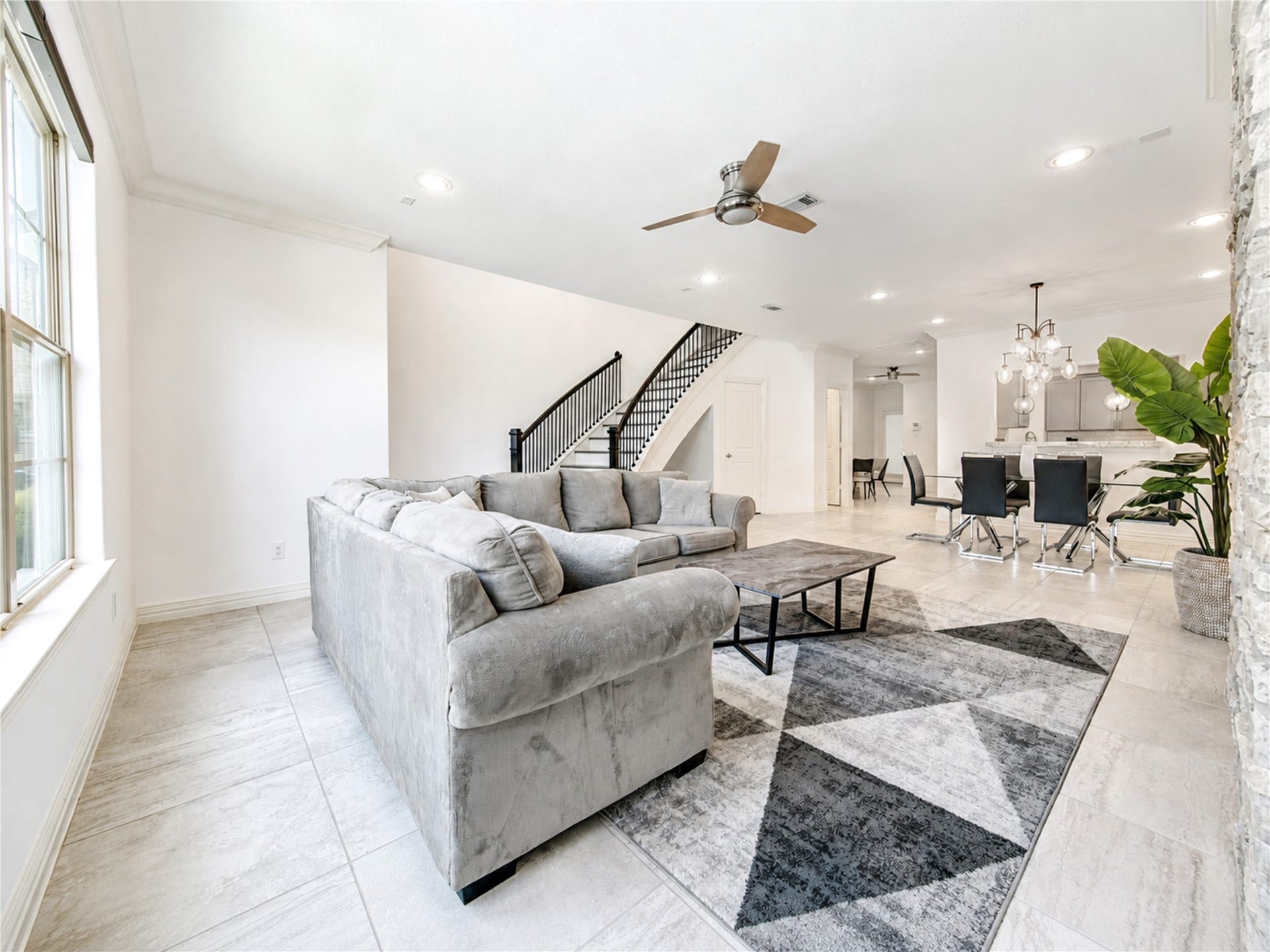13605 Teal Bluff Lane, Houston, TX 77077