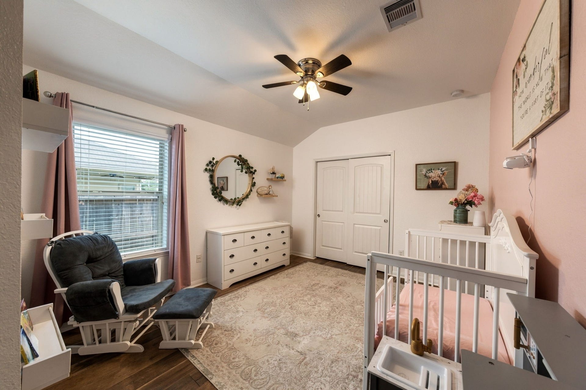 336 Country Crossing Circle, Magnolia, TX 77354 Secondary Bedroom