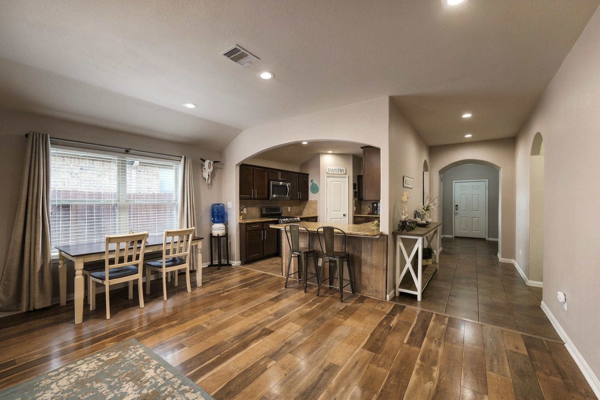 336 Country Crossing Circle, Magnolia, TX 77354 336 Country Crossing Circle, Magnolia, TX 77354