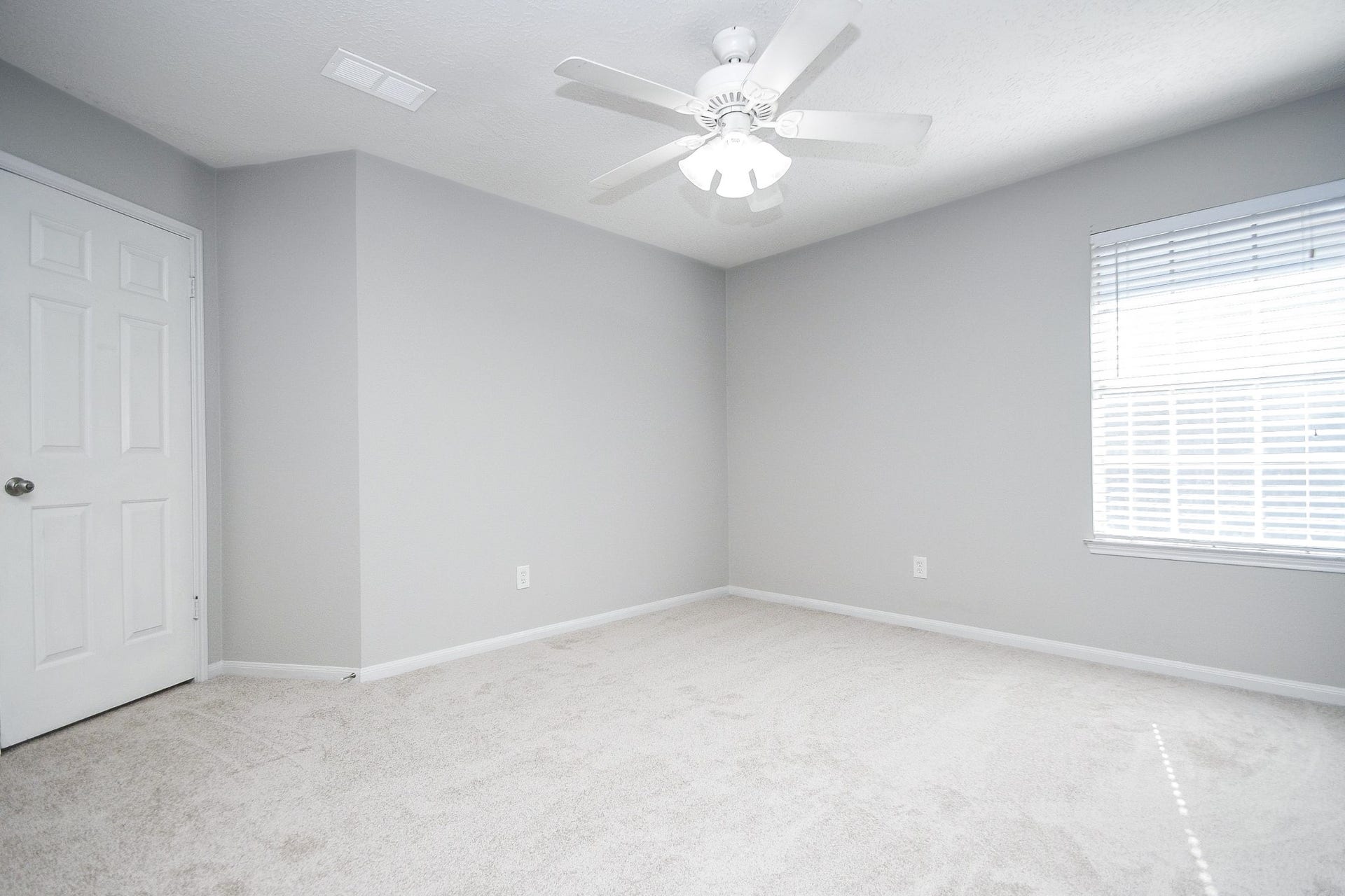 18622 Islandbreeze Drive, Spring, TX 77379 18622 Islandbreeze Drive, Spring, TX 77379