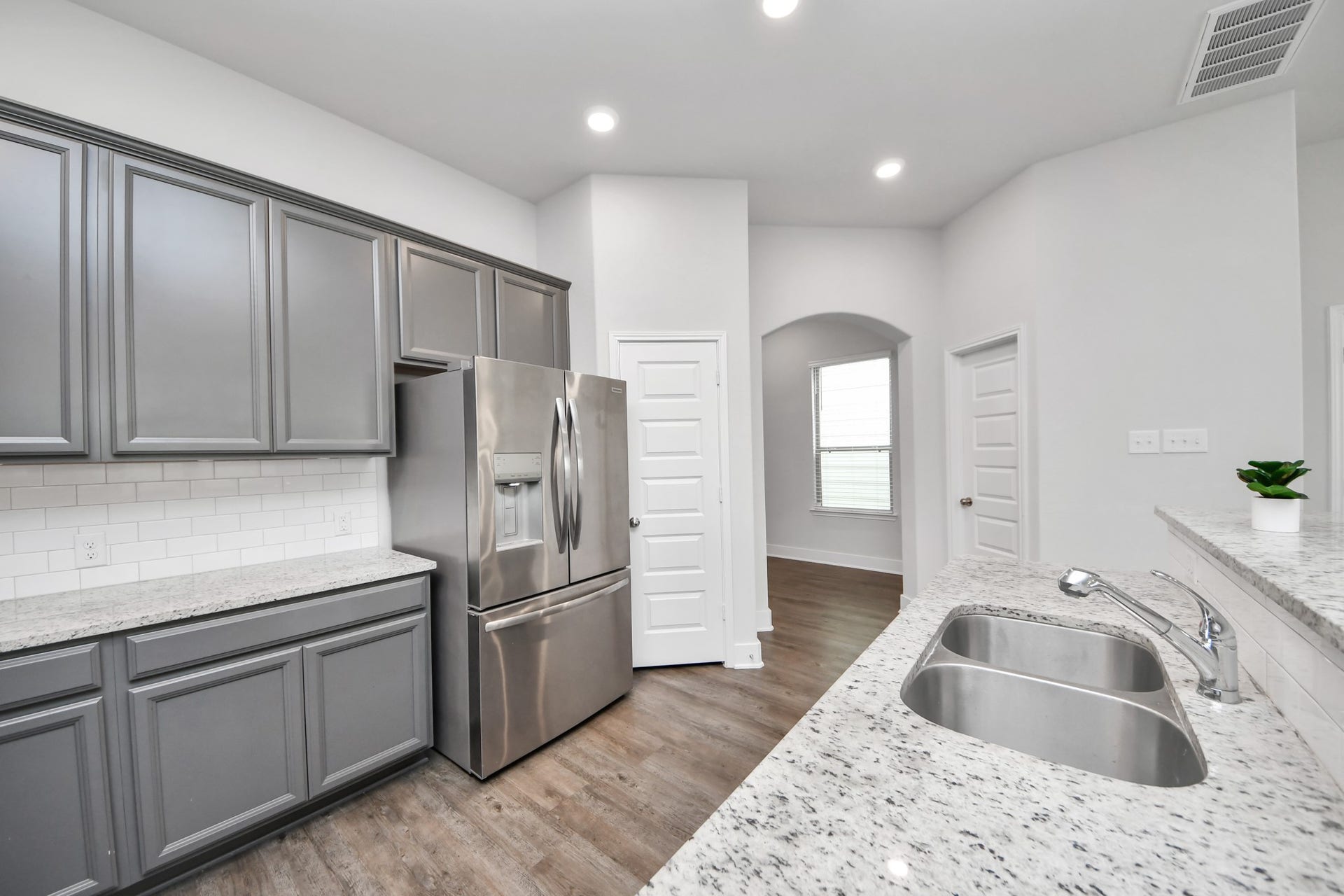 4423 Santorini Lane, Houston, TX 77045